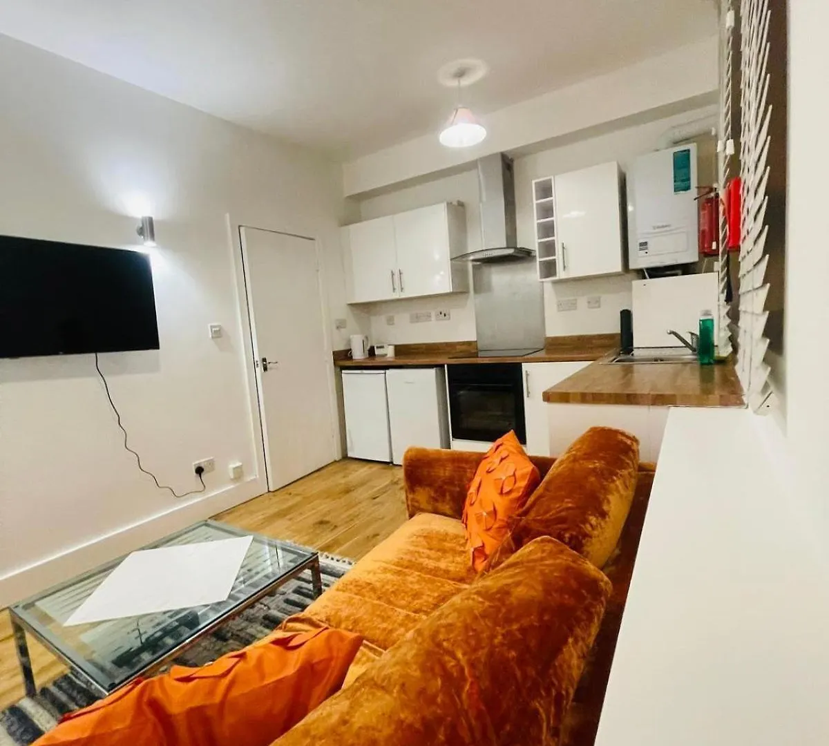 Apartment Ground Floor 3Bed Tower Bridge Shard View With Riverview London