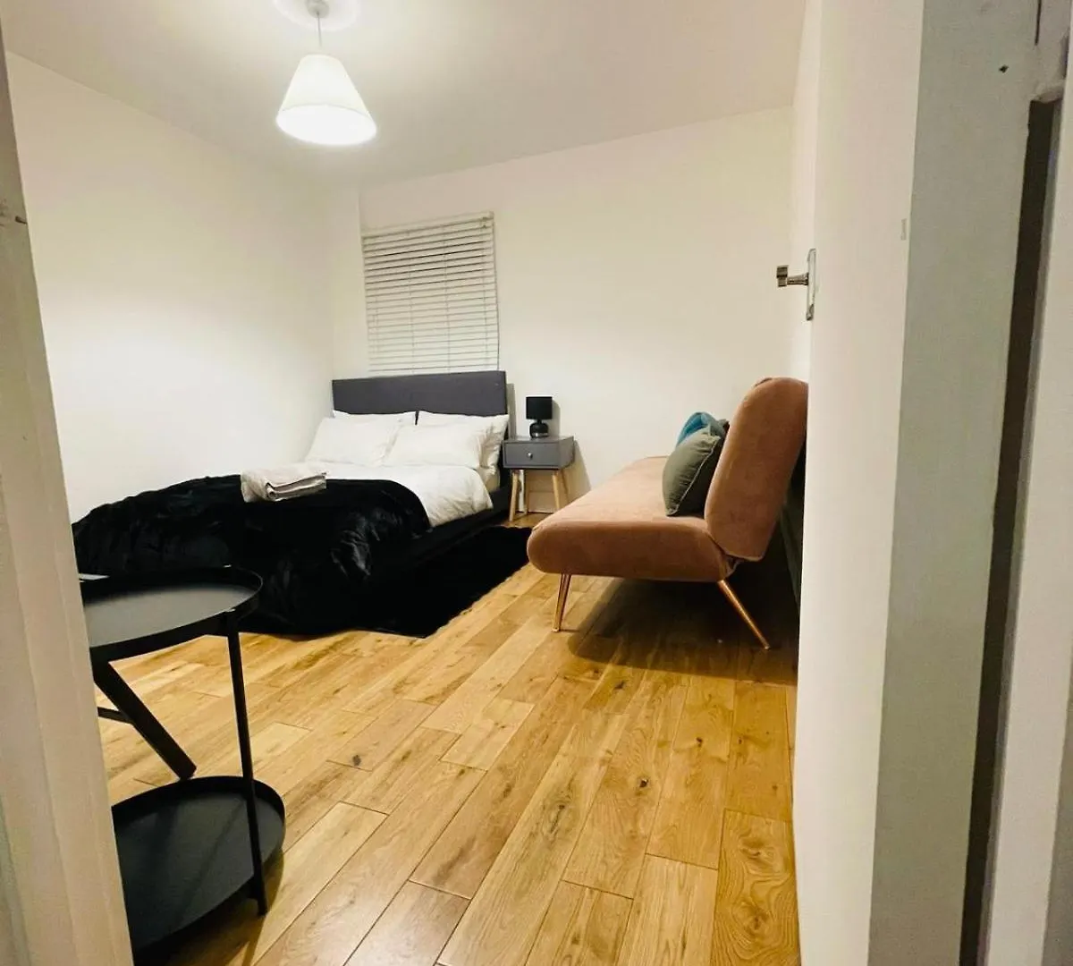 Apartment Ground Floor 3Bed Tower Bridge Shard View With Riverview London United Kingdom