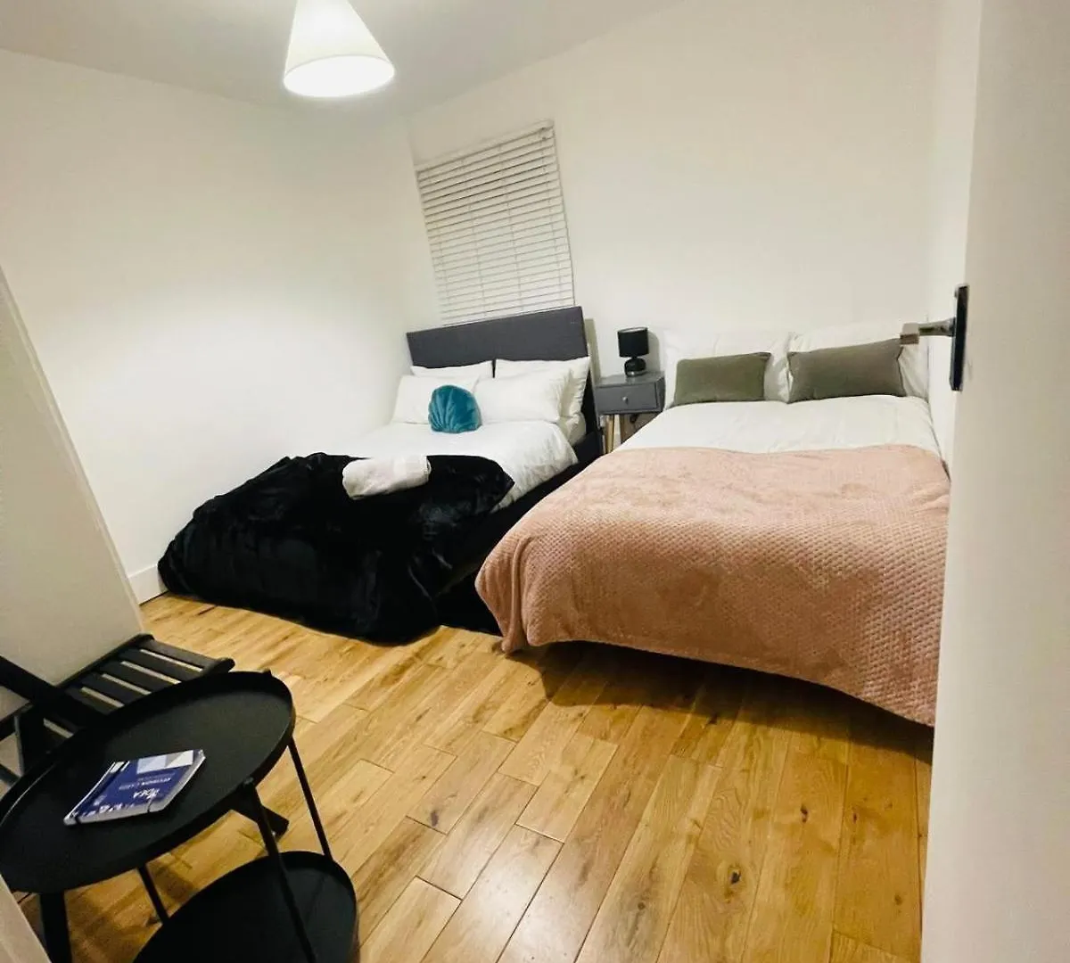 Ground Floor 3Bed Tower Bridge Shard View With Riverview London